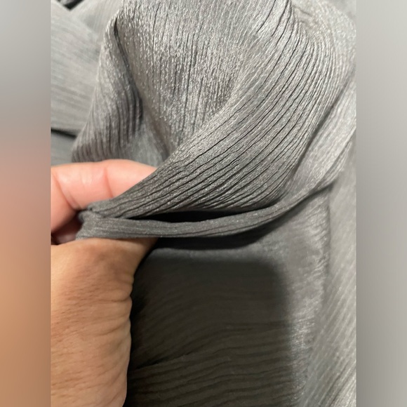 J CREW WOMEN'S GRAY SILK TABLET MIDI SKIRT SIZE 6 - Picture 15 of 15